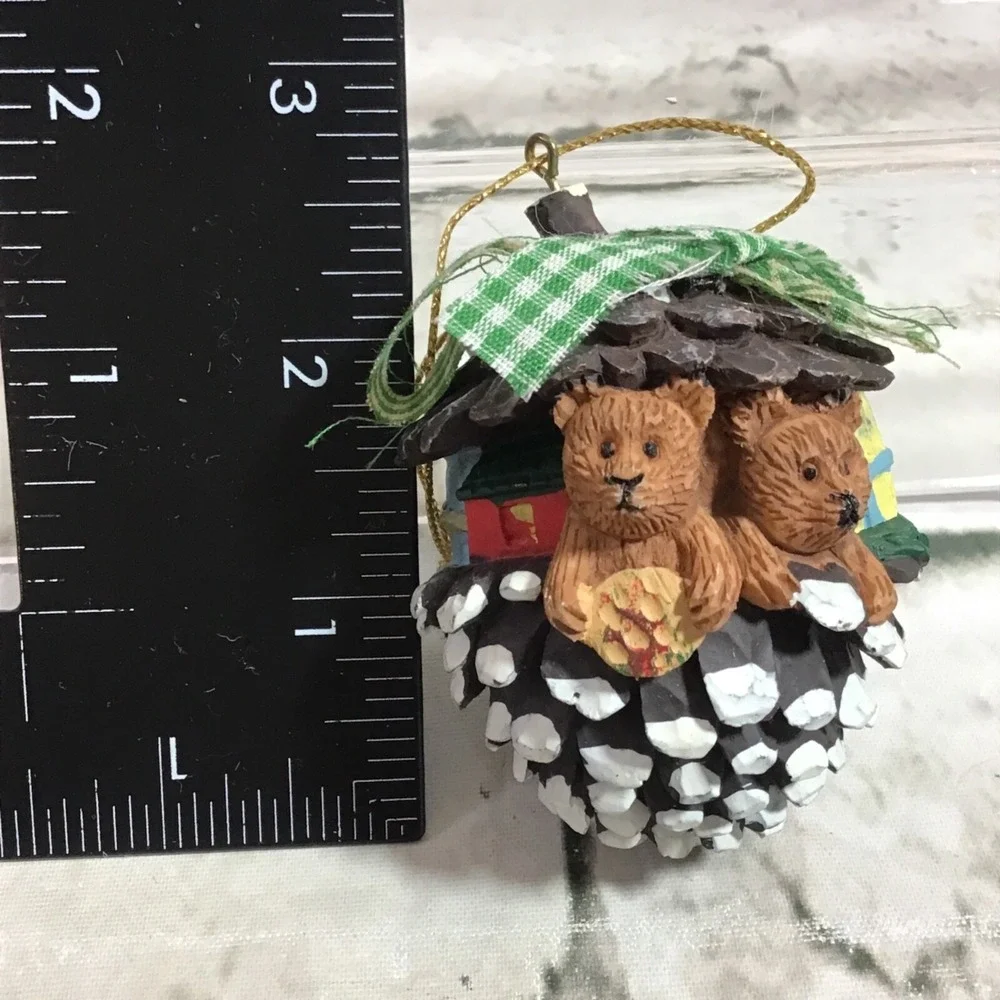 Vintage Christmas Ornament Resin Pinecone Bears Presents Ribbon